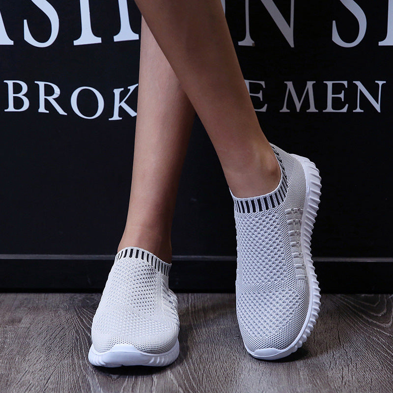 Sneaker slip-on traspiranti