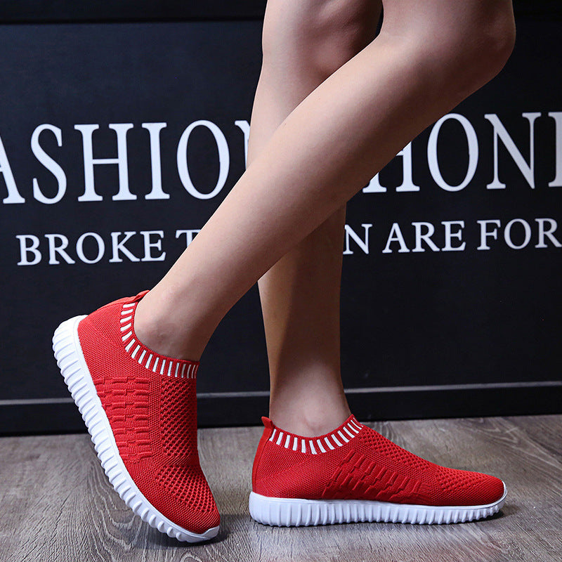 Sneaker slip-on traspiranti