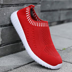 Sneaker slip-on traspiranti