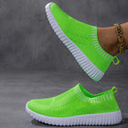 Sneaker slip-on traspiranti