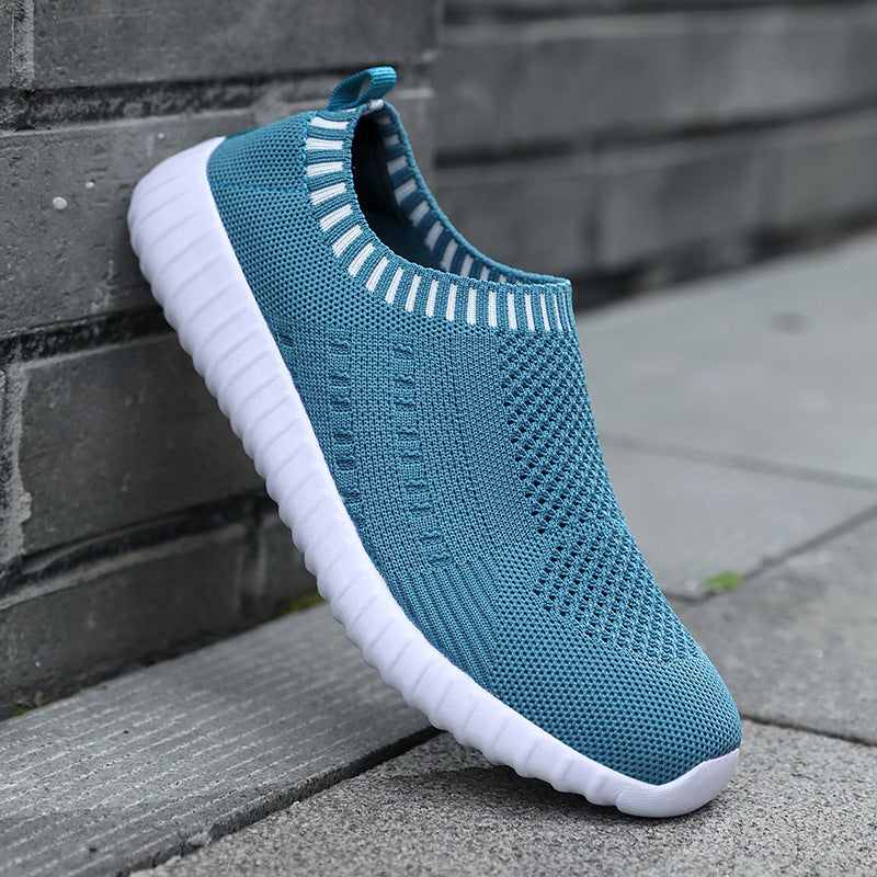 Sneaker slip-on traspiranti
