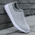 Sneaker slip-on traspiranti