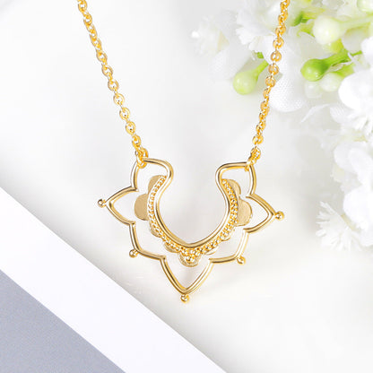 Simplistic Floral Necklace