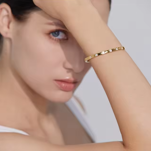 The Valerie Bangle