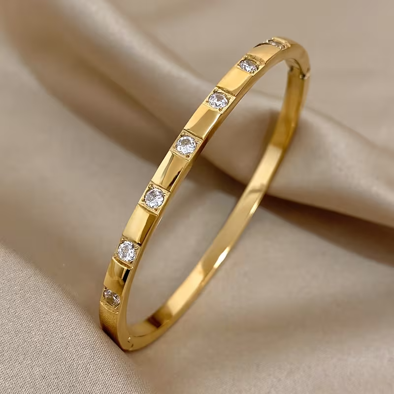 The Valerie Bangle